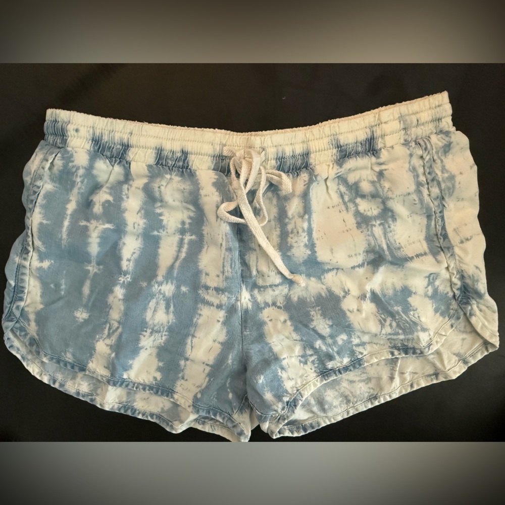 Bella Dahl - drawstring shorts - size small - tie dye look